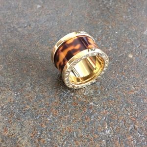 Michael kors tortoise ring